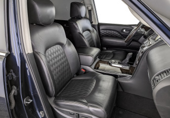 Подержанный автомобиль Infiniti QX80 2019 года (23 фото)