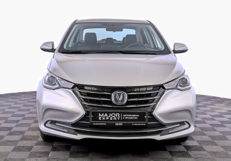 Подержанный автомобиль Changan Alsvin 2023 года (2 фото)