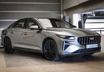 Подержанный автомобиль Geely Preface 2024 года (3 фото)