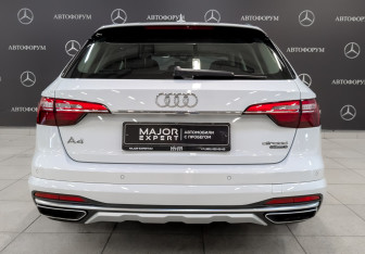 Подержанный автомобиль Audi A4 allroad 2020 года (6 фото)