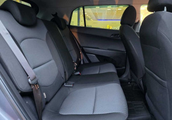 Подержанный автомобиль Hyundai Creta 2021 года (11 фото)