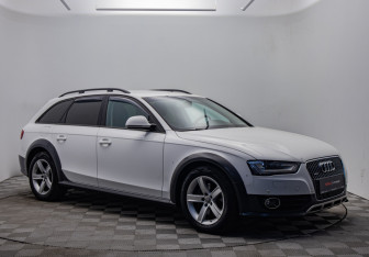 Подержанный автомобиль Audi A4 allroad 2013 года (7 фото)