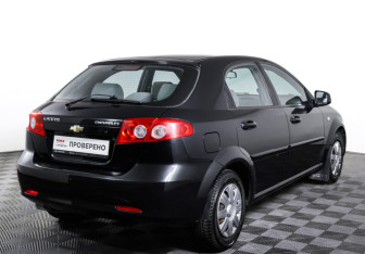 Подержанный автомобиль Chevrolet Lacetti Sedan 2010 года (5 фото)