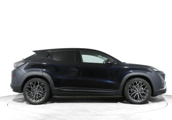 Подержанный автомобиль Changan UNI-T 2024 года (4 фото)