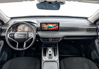 Подержанный автомобиль Haval Jolion 2022 года (14 фото)