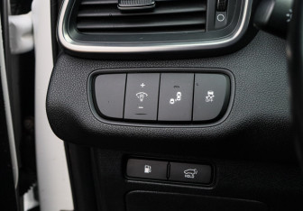 Подержанный автомобиль Kia Sorento 2019 года (24 фото)