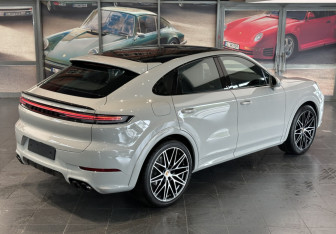 Новый Porsche Cayenne 2026 (7 фото)