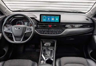 Подержанный автомобиль Москвич 3 2023 года (14 фото)