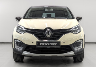 Подержанный автомобиль Renault Kaptur 2018 года (2 фото)