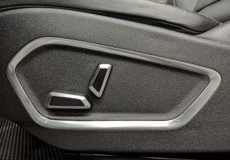 Подержанный автомобиль Geely Atlas Pro 2023 года (20 фото)