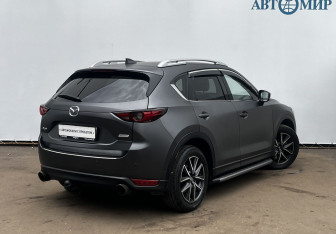Подержанный автомобиль Mazda CX-5 2017 года (5 фото)