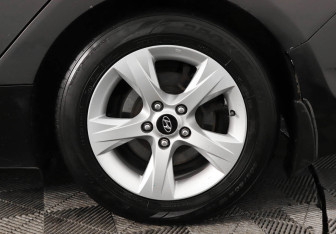 Подержанный автомобиль Hyundai i40 Wagon 2013 года (6 фото)