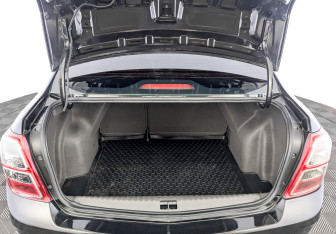 Подержанный автомобиль Ravon R4 2018 года (10 фото)