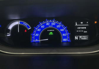 Подержанный автомобиль Suzuki Solio 2018 года (14 фото)