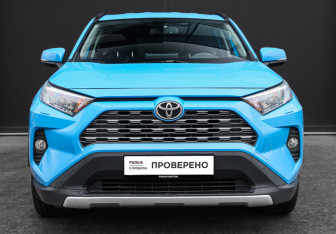Подержанный автомобиль Toyota RAV4 2020 года (2 фото)