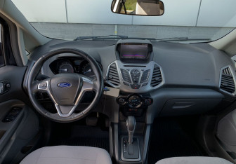 Подержанный автомобиль Ford EcoSport 2014 года (13 фото)