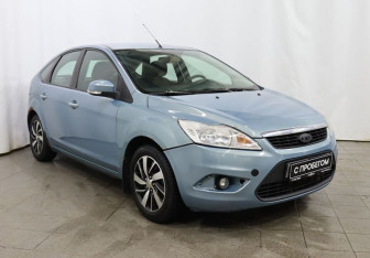 Подержанный автомобиль Ford Focus Hatchback 2009 года (3 фото)