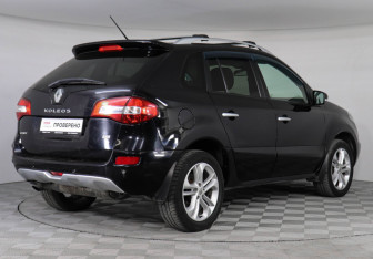 Подержанный автомобиль Renault Koleos 2012 года (3 фото)
