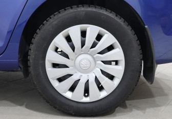 Подержанный автомобиль Skoda Rapid Liftback 2021 года (9 фото)