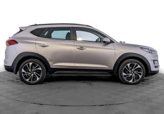 Подержанный автомобиль Hyundai Tucson 2018 года (4 фото)