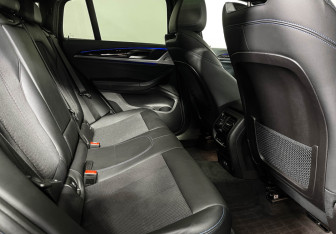 Подержанный автомобиль BMW X4 2021 года (14 фото)