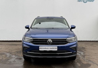 Подержанный автомобиль Volkswagen Tiguan 2021 года (2 фото)