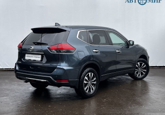 Подержанный автомобиль Nissan X-Trail 2019 года (5 фото)