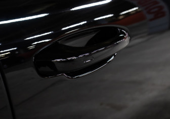 Подержанный автомобиль Porsche Cayenne 2020 года (20 фото)