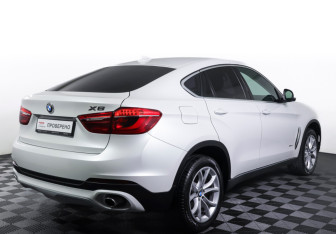 Подержанный автомобиль BMW X6 2016 года (5 фото)