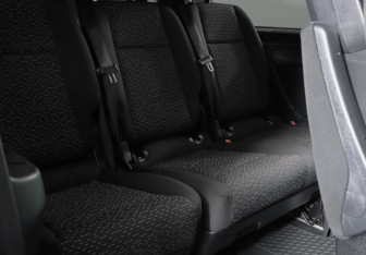 Подержанный автомобиль Mercedes-Benz Vito 2020 года (16 фото)