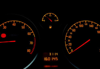 Подержанный автомобиль Opel Astra Sedan 2008 года (13 фото)