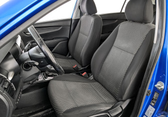 Подержанный автомобиль Kia Rio Hatchback 2019 года (19 фото)