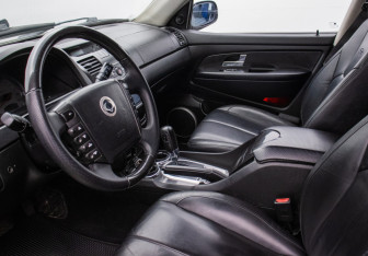 Подержанный автомобиль SsangYong Rexton 2008 года (10 фото)