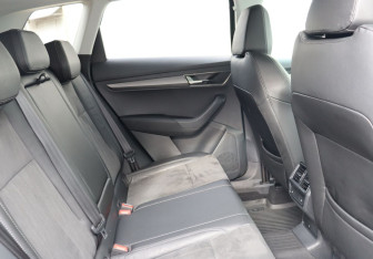 Подержанный автомобиль Skoda Karoq 2022 года (22 фото)