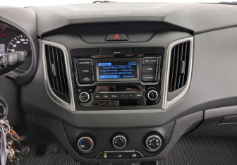 Подержанный автомобиль Hyundai Creta 2021 года (5 фото)