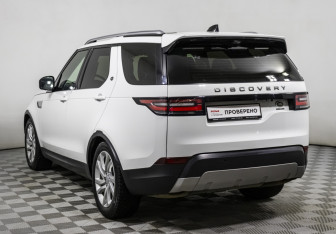 Подержанный автомобиль Land Rover Discovery 2018 года (7 фото)