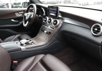 Подержанный автомобиль Mercedes-Benz GLC Coupe 2019 года (9 фото)