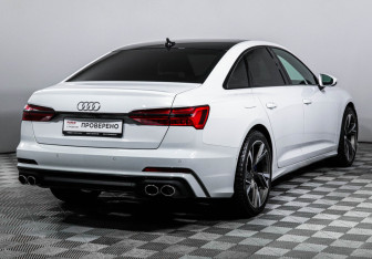 Подержанный автомобиль Audi A6 Sedan 2019 года (5 фото)