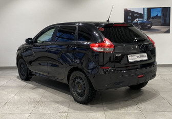 Подержанный автомобиль LADA (ВАЗ) XRAY 2019 года (7 фото)