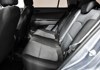 Подержанный автомобиль Hyundai Creta 2020 года (12 фото)