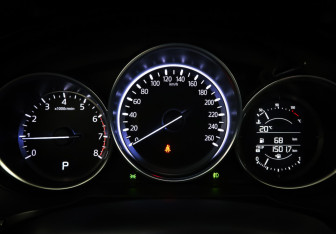 Подержанный автомобиль Mazda CX-9 2018 года (16 фото)