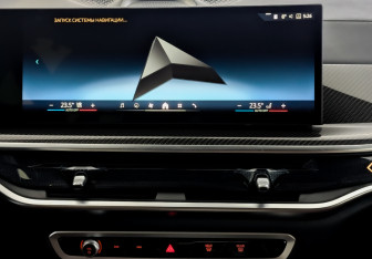 Новый BMW X5 2025 (11 фото)