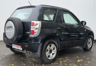 Подержанный автомобиль Suzuki Grand Vitara 2007 года (5 фото)