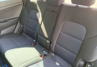 Подержанный автомобиль Hyundai Tucson 2015 года (15 фото)