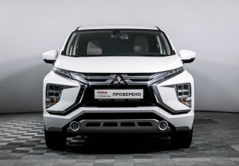 Подержанный автомобиль Mitsubishi Xpander 2021 года (2 фото)