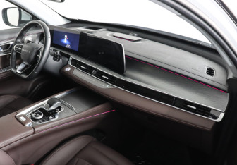 Подержанный автомобиль Chery Tiggo 8 Pro Max 2023 года (10 фото)