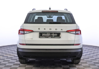 Подержанный автомобиль Skoda Kodiaq 2021 года (6 фото)