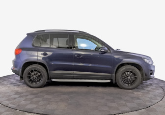 Подержанный автомобиль Volkswagen Tiguan 2013 года (4 фото)