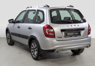 Подержанный автомобиль LADA (ВАЗ) Granta Wagon 2023 года (7 фото)