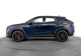Подержанный автомобиль Omoda C5 2023 года (8 фото)
